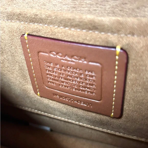 New Coach Limited Edition Klare Crossbody Shoulder Bag Powder Pink 2026 Release - Picture 15 of 17